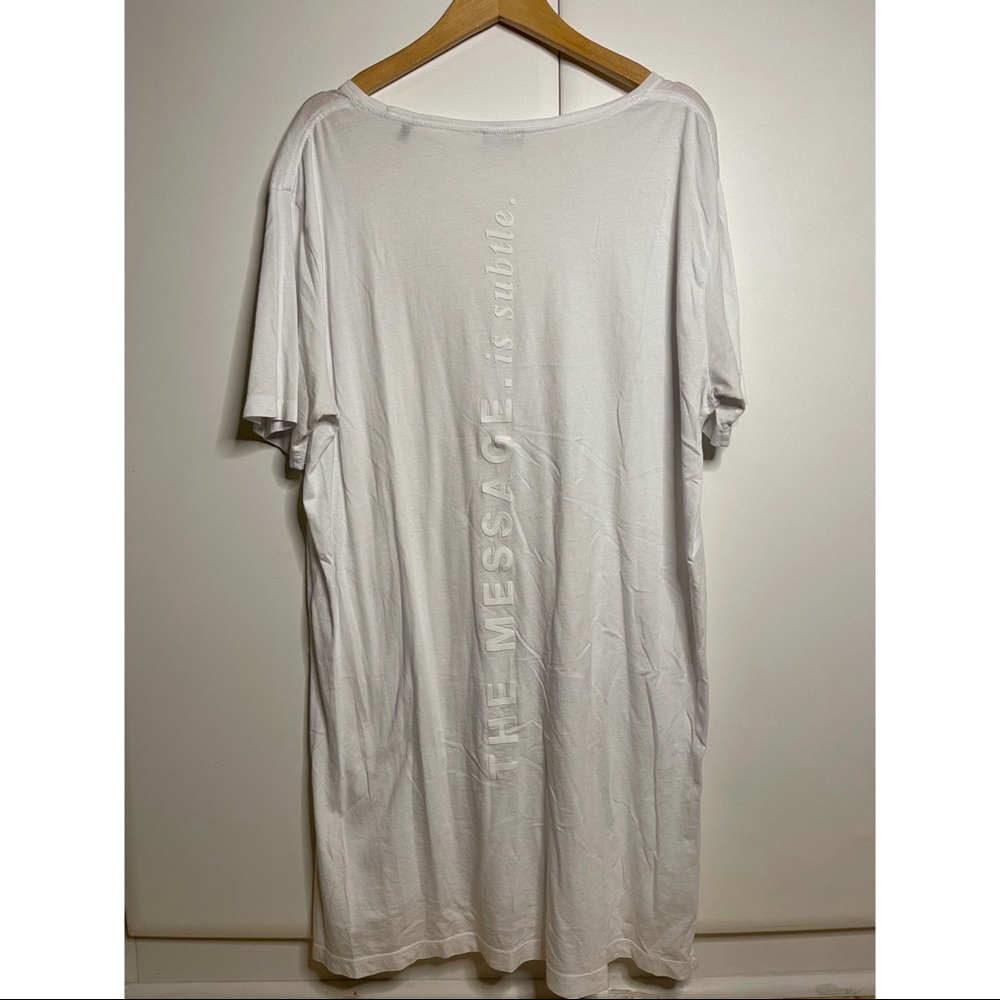 Long T-shirt